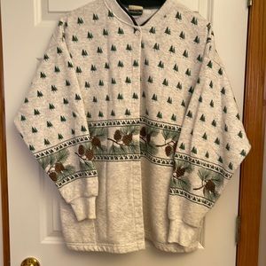 Grey background, woods printed sweatshirt